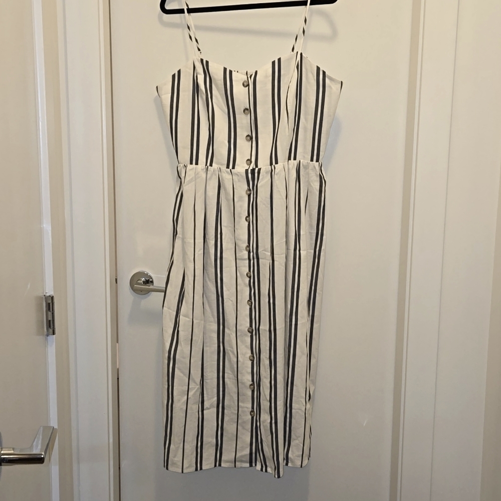 Brand new H&M midi button stripe dress